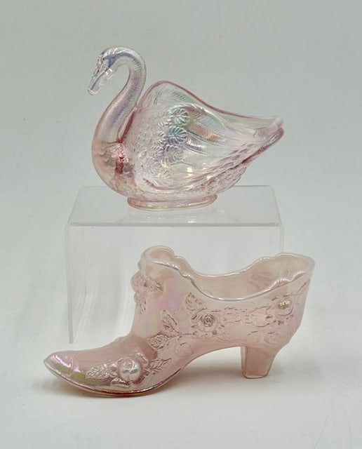 Pr. Vintage Fenton Pink Iridescent Glass Figurines: Pair of vintage Fenton pink iridescent glass figurines. Includes 4" swan and 3.25" shoe. Both in excellent condition with no chips or cracks. Photos are considered part of the condition and