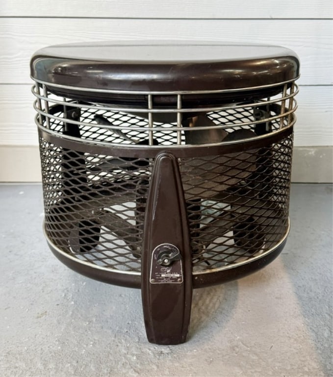 Vintage Emerson Electric Hassock Floor Fan (1 of 11)
