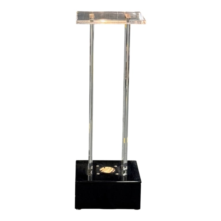 Lighted Lucite Pedestal Stand (1 of 13)
