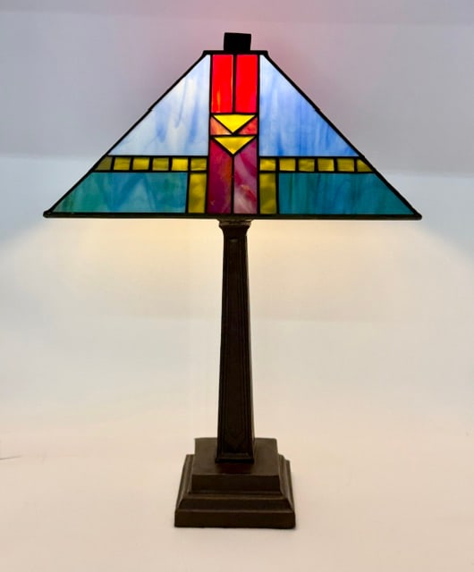 Vintage Arts & Crafts Tiffany Style Table Lamp (1 of 10)