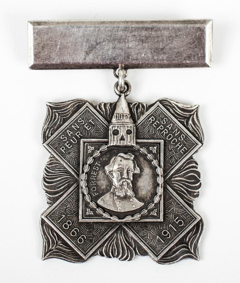 KNIGHTS OF THE KU KLUX KLAN HERO CROSS: Knights of the Ku Klux Klan 1866 - 1915 Hero Cross medal, depicting Confederate general and early Klan leader Nathan Bedford Forrest at center, beneath a Klan hood emblazoned with the label 'duty'. Th