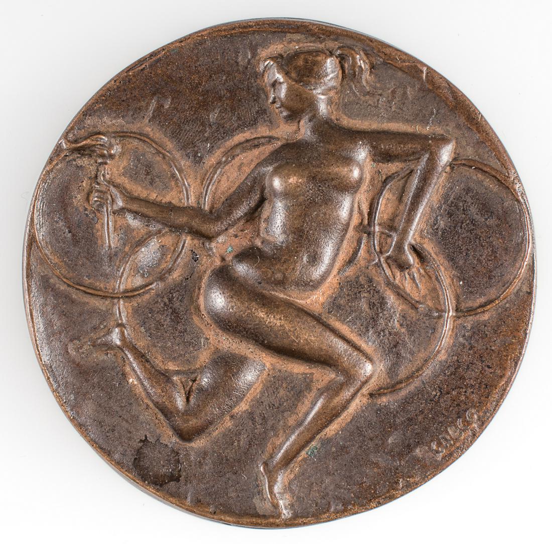 ROME 1960 SUMMER OLYMPICS PARTICIPATION MEDAL: ROME 1960 SUMMER OLYMPICS PARTICIPATION MEDAL Bronze Olympic medal presented to the participants of the 1960 game. Designed by Professor Emilio Greco and minted by Bertoni of Milan. The obverse featur