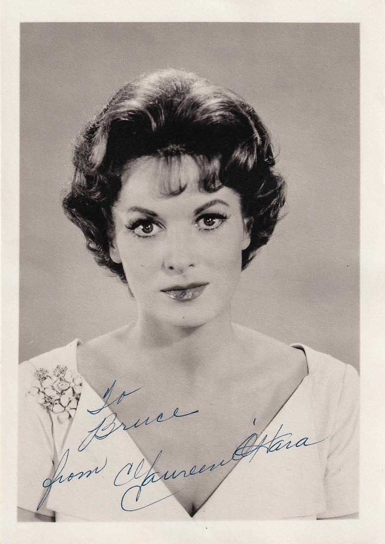 MAUREEN O'HARA: MAUREEN O'HARA (1920 - 2015) American and Irish actress and singer, a redhead known for playing fiercely passionate but sensible heroines, often in westerns and adventure films. Signed black and white