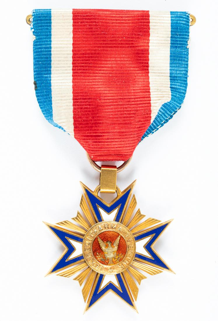 CIVIL WAR MOLLUS MEDAL 6TH MICHIGAN CAVALRY CAPTAIN: Rare numbered MOLLUS medal 13967 numbered to Captain Jacob O. Probasco of the 6th Michigan Cavalry Residence Lyons, Michigan, 18 years old. Enlisted on 9/8/1862 at Lyons, MI as a Corporal. On 10/11/18