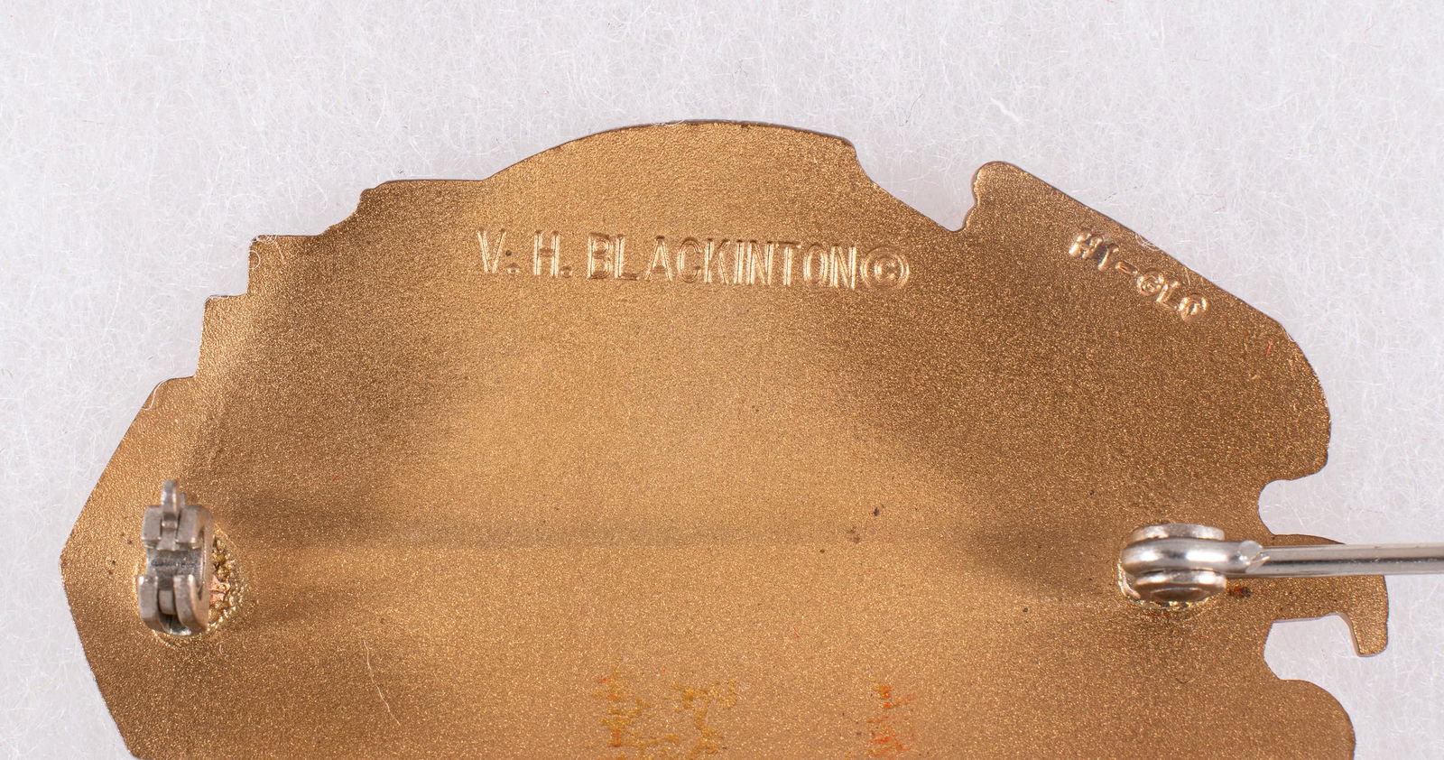 NEW HAMPSHIRE STATE POLICE BADGES: Two badges for the State Police New Hampshire Department of Safety, pinbacks, one badge State Police, numbered 'Trooper 22' on obverse, not marked on the backside. The other badge is for Safety Servic