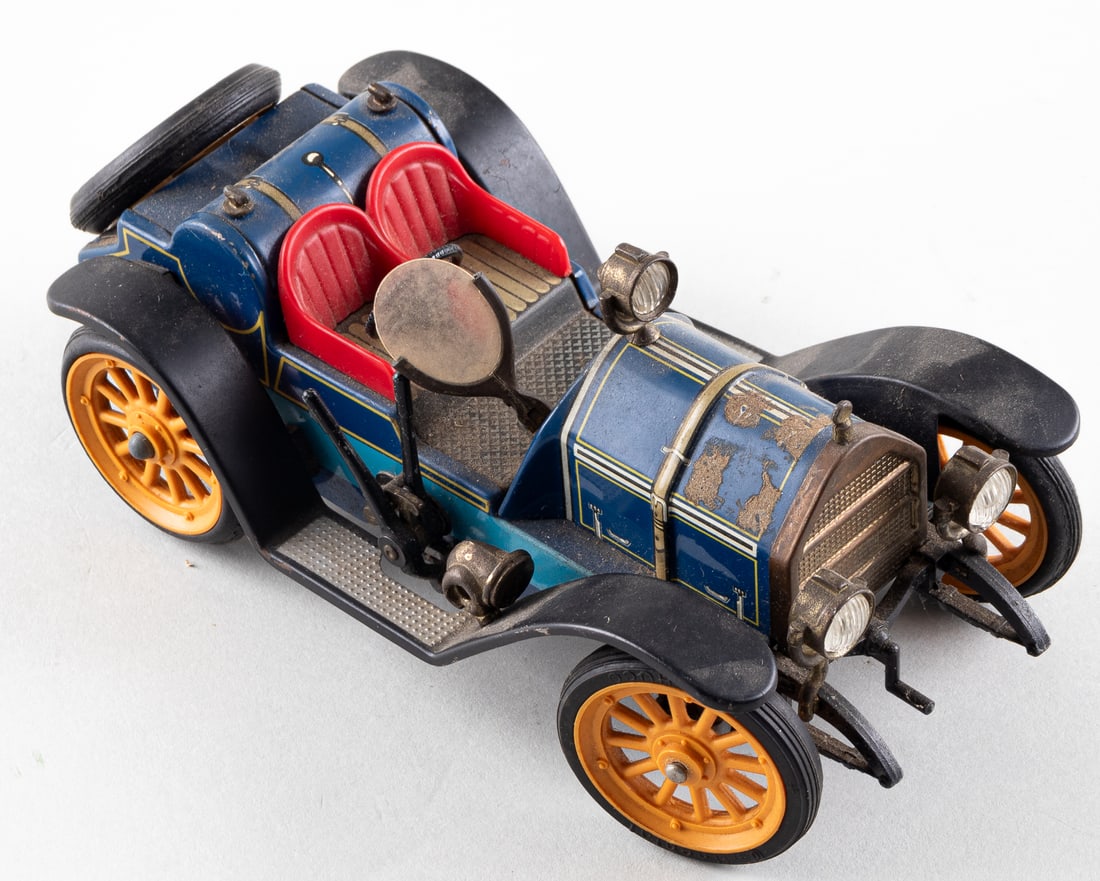 SCHUCO MERCER WIND-UP VEHICLE: Schuco Mercer wind-up vehicle #1225. Wind-up key not included.