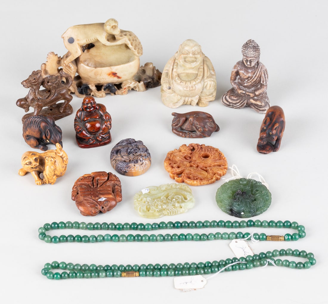 16 ANTIQUE JADE AND BONE CARVINGS: Sixteen antique jade and bone carvings. Including jewelry, statues, etc. Only ships within the domestic 48 U.S. states, where legal to ship. Buyer is responsible for following state restrictions.