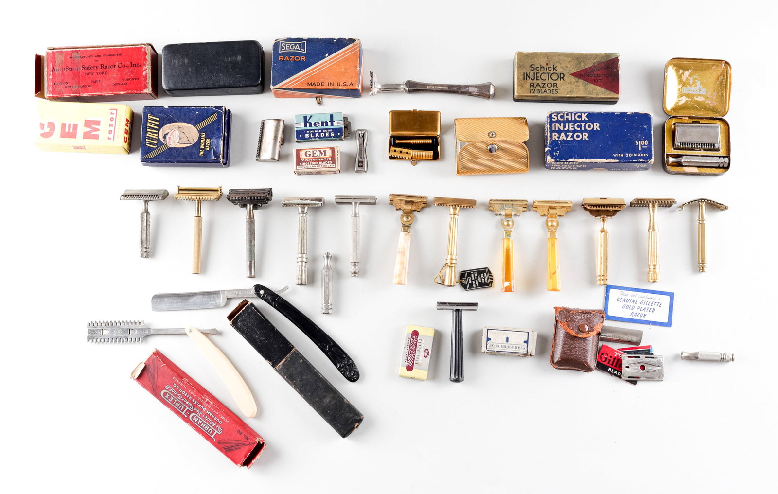 COLLECTION OF VINTAGE SHAVING EQUIPMENT: A collection of vintage shaving equipment such as razors, handles razors.