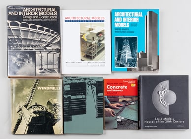 7 AMERICAN ARCHITECTURE BOOKS