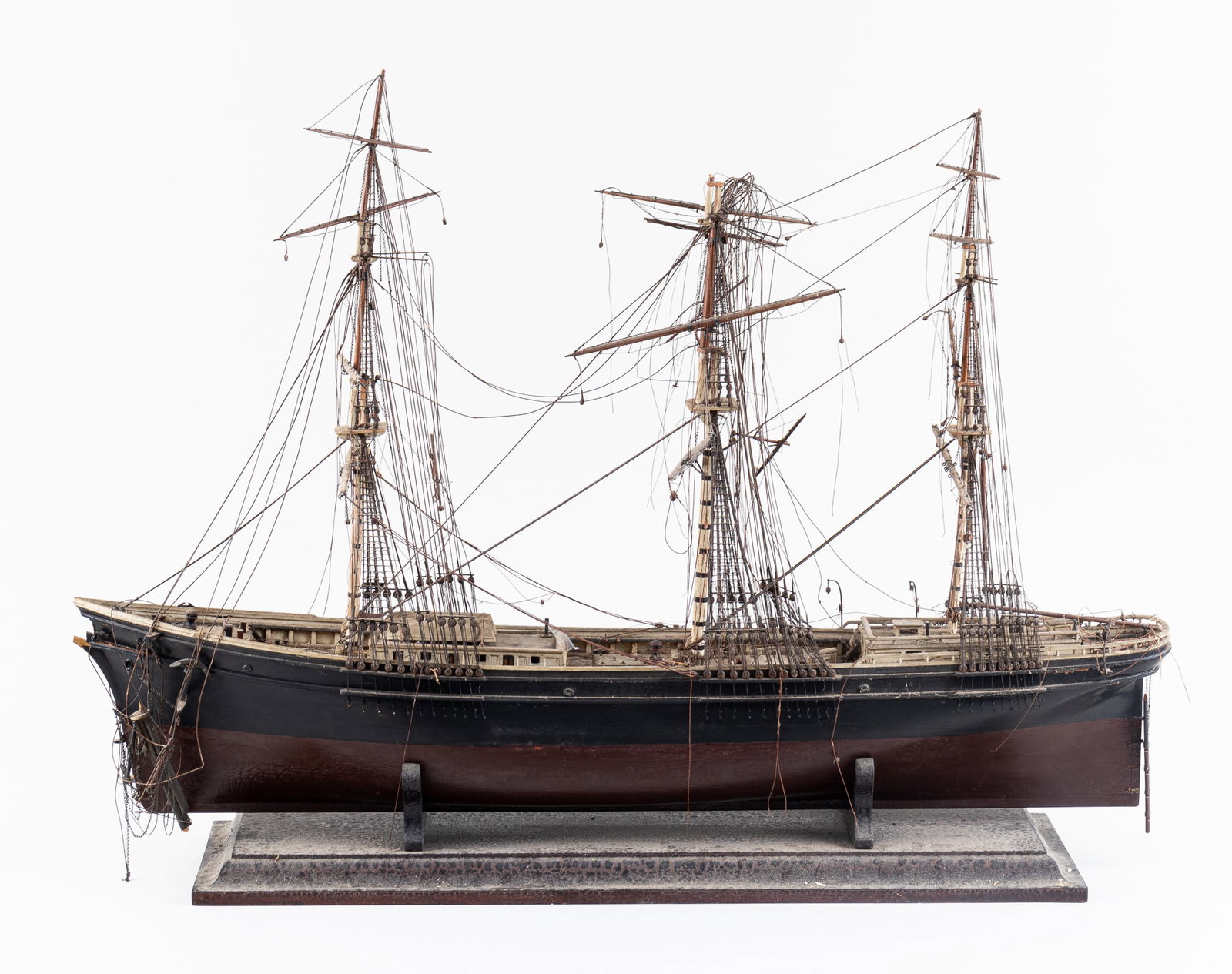 WOODEN MODEL GALLEON-TYPE SHIP: Wooden model sailboat ship of a Galleon type boat, many of the masts have chips or are broken, estimated accordingly. 30 x 22.75 x 8 inches. No shipping. This Lot has to be picked up in Elkton, Maryla