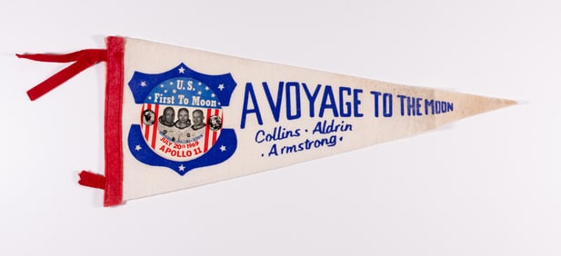 APOLLO 11 VOYAGE TO THE MOON 1969 PENNANT