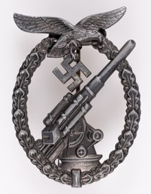 CASED LUFTWAFFE FLAK BADGE BERG & NOLTE