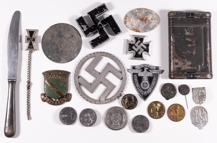 21 WWII GERMAN BADGES, TINNIES, AND PERSONAL ITEMS