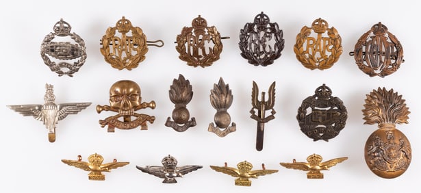 79 BRITISH WWI + WWII RAF, SAS, AND TANK CAP BADGES