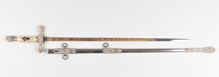 MOLILEY TEMPLAR MASONIC CEREMONIAL SWORD W/ SCABBARD