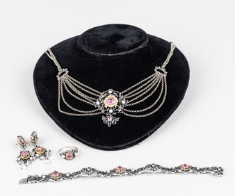 VINTAGE SILVER JEWELRY SET