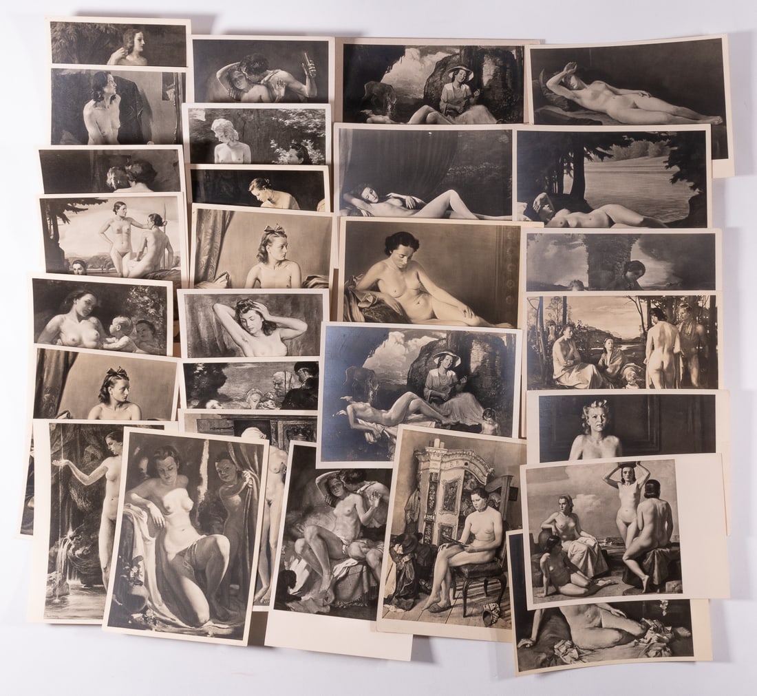 28 THIRD REICH HOUSE OF GERMAN ART POSTCARDS: Lot of twenty-eight Third Reich Haus der Deutschen Kunst postcards of nude paintings. Heinrich Hoffmann, Munich. Two postcards with messages on the reverse. Four duplicate postcards. Approx. 4.25 x 6