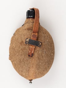 WWII GERMAN WEHRMACHT FIELD WATER CANTEEN
