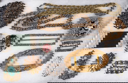 VINTAGE COSTUME JEWELRY (11 PIECES)