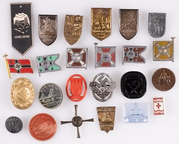 24 WWII GERMAN TINNIES [FLAGS, RAD SERVICE]
