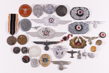 30 GERMAN CAP BADGES, MEDALS, AND INSIGNIAS