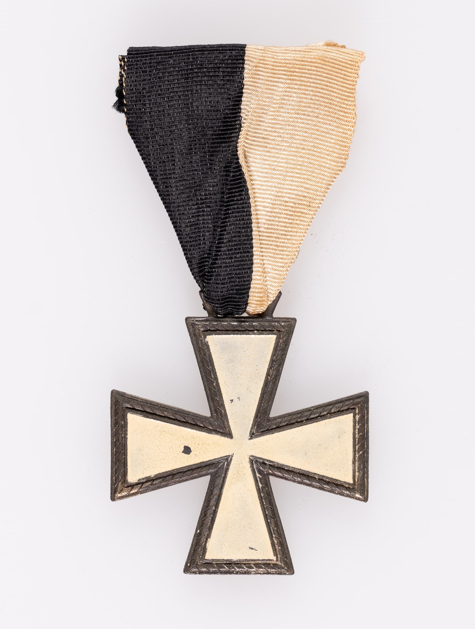FASCIST ITALIAN RUSSIAN FRONT CROSS [C.S.I.R.]: Fascist Italian Russian Front Cross C.S.I.R. (Corpo di Spedizione Italiano) medal, marked on the back 'Dnjepp Donetz Bug C.S.I.R. Don Luglio 1941 Luglio 1942,' most of the white paint finish still on 
