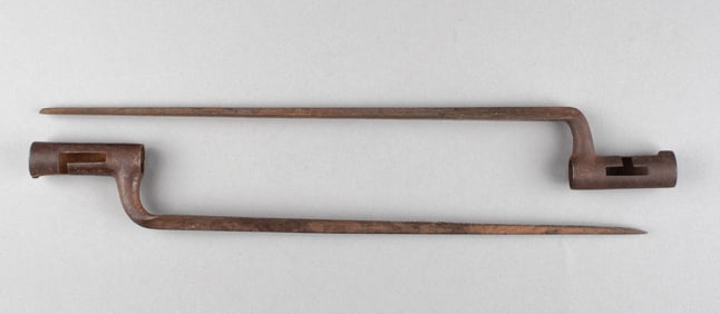 2 US MUSKET BAYONETS