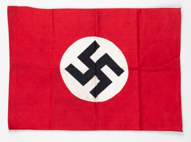 WWII SMALL GERMAN NAZI FLAG