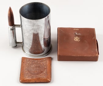 US ARMY SOLDIERS SOUVENIRS AND PERSONAL ITEMS