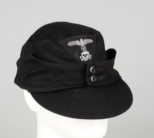 WWII GERMAN WAFFEN-SS PANZER DACHAU M43 CAP WITH BADGE