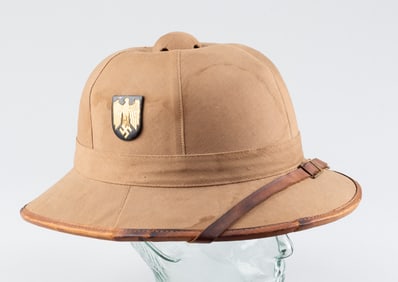 WWII GERMAN KRIEGSMARINE TROPICAL PITH HELMET