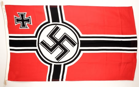 WWII GERMAN BATTLE FLAG REICHSKRIEGSFLAGGE