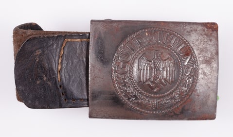 WWII GERMAN ARMY BELT BUCKLE W/ LEATHER TAB [N&H]