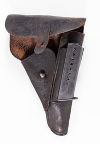WWII GERMAN WALTHER P-38 HOLSTER W/ MAGAZINE
