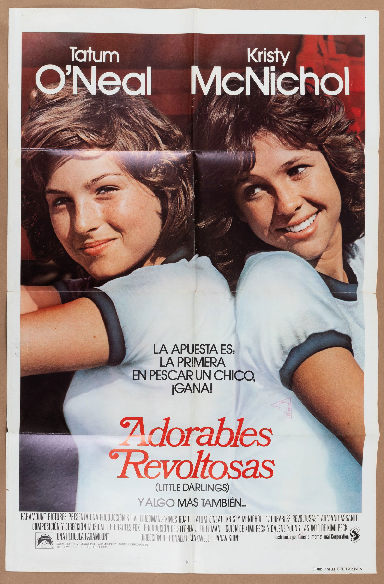 LARGE GROUP OF 30 MOVIE POSTERS: A large group of thirty movie posters, each written in Spanish, may have duplicate posters. Posters with folds, and may have tears or loss throughout. Dealers lot, sold as-is. One-sheet posters, 27 x