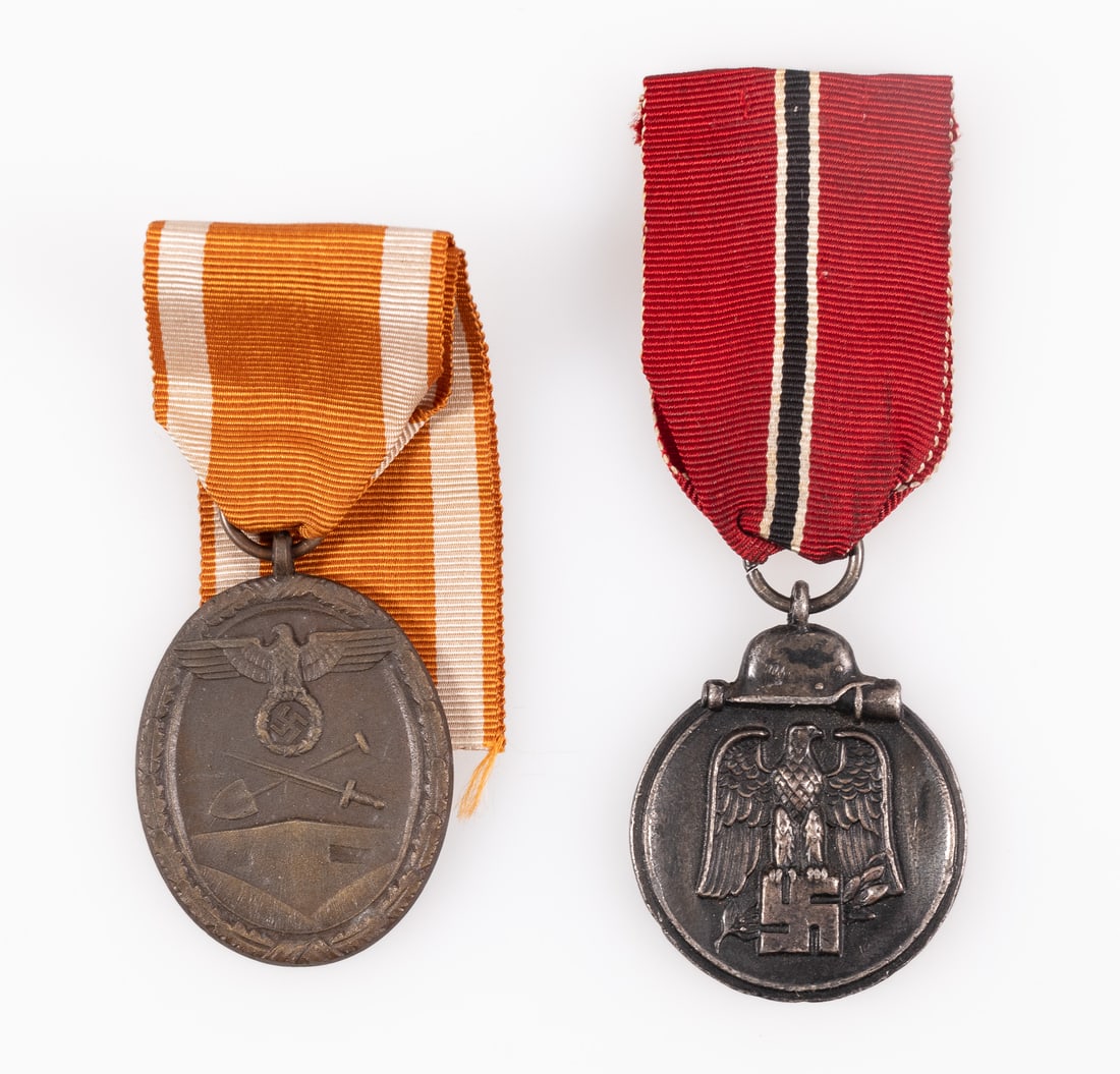 2 WWII GERMAN MEDALS (1 of 4)