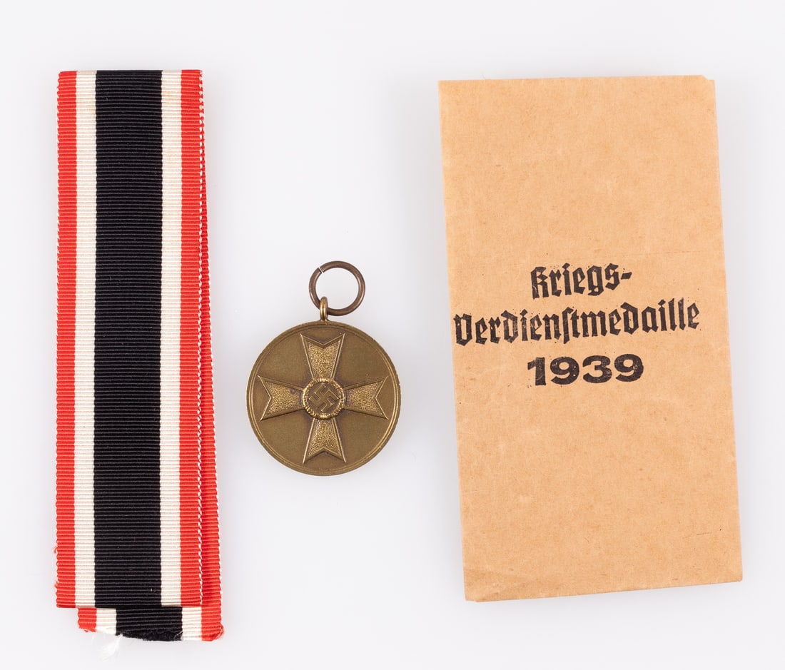WWII GERMAN WAR MERIT MEDAL (1 of 5)