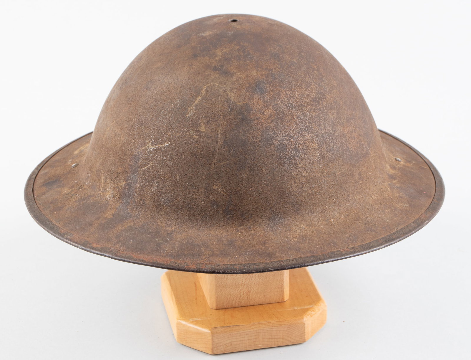MODEL 1917 US DOUGHBOY HELMET (1 of 4)