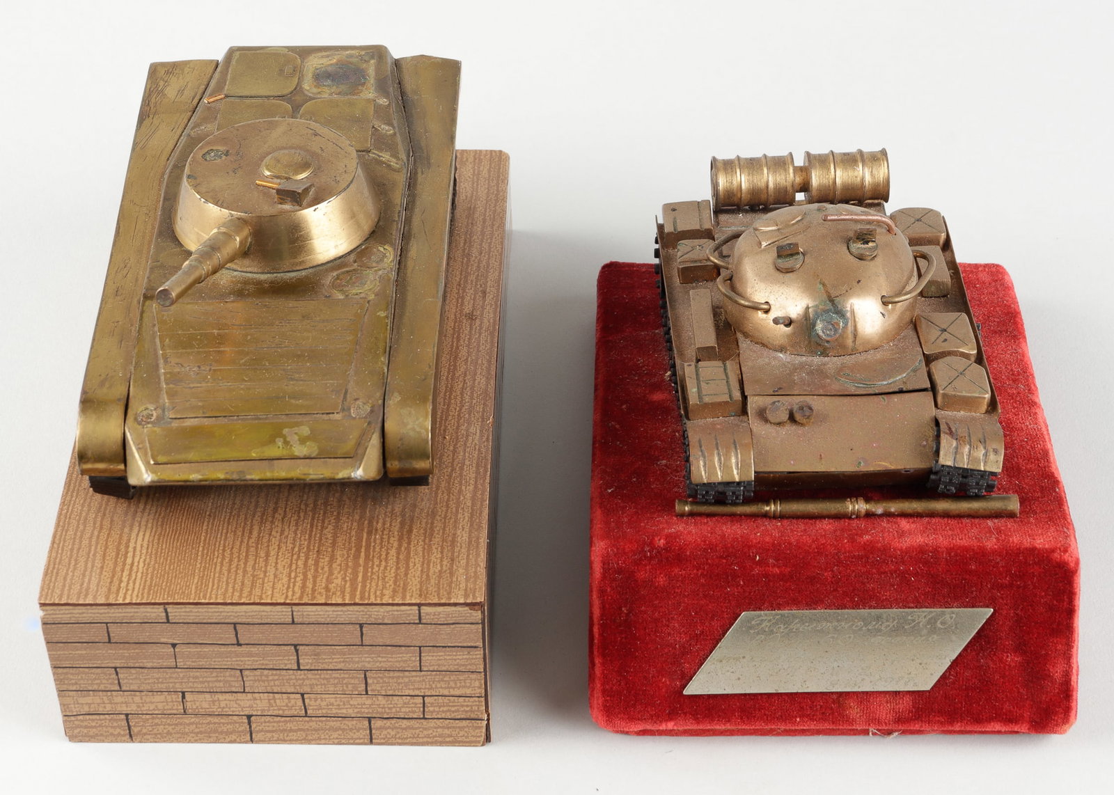 2 SOVIET TANK DESK STATUES - 5