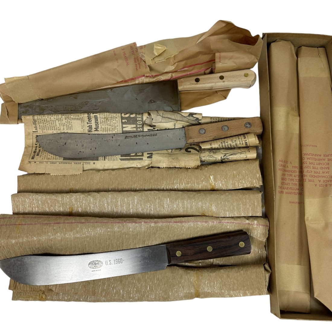 8 US Surplus Kitchen Cook Chefs Knife Lot Russell Clyde Cutlery Geneva Tempered Hi-Carbon: Lot of 8 vintage US surplus kitchen knives. Brands include Russel, Clyde Cutlery, and Geneva Tempered Hi-Carbon.