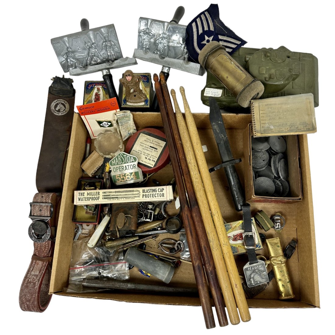 Vintage Junk Drawer Lot Lead Toy Soldier Molds Sword Parts Pocket Knives: Vintage junk drawer lot of small items from estate. Includes 2 sets of molds for lead toy soldiers. Some incomplete parts and pieces.