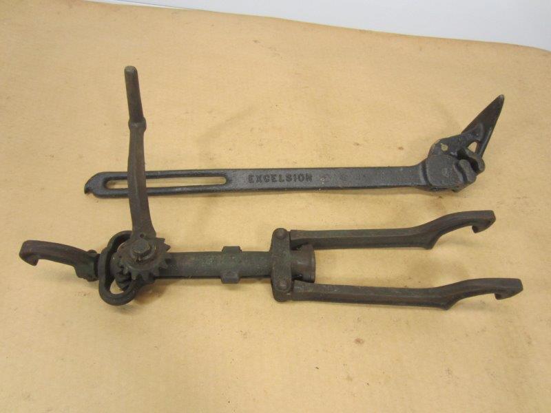 Lot of Two Early Rim Splitters: TBA. Shipping Estimate: $25-30