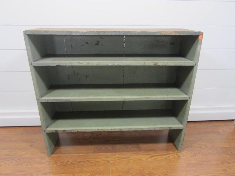 3 TIER PRIMITIVE PAINTED SHELF (1 of 5)
