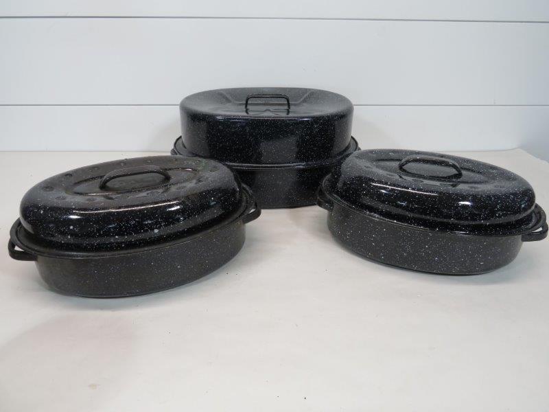 3 PC. GRANITE ROASTER SET W/ LIDS: ALL WITH LIDS