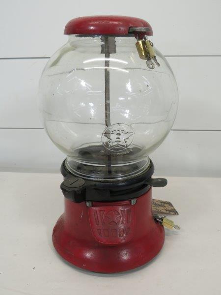 Columbus Candy Dispenser (1 of 10)