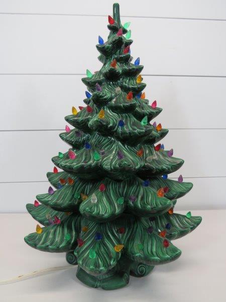 Vintage Light Up Ceramic Christmas Tree (1 of 9)
