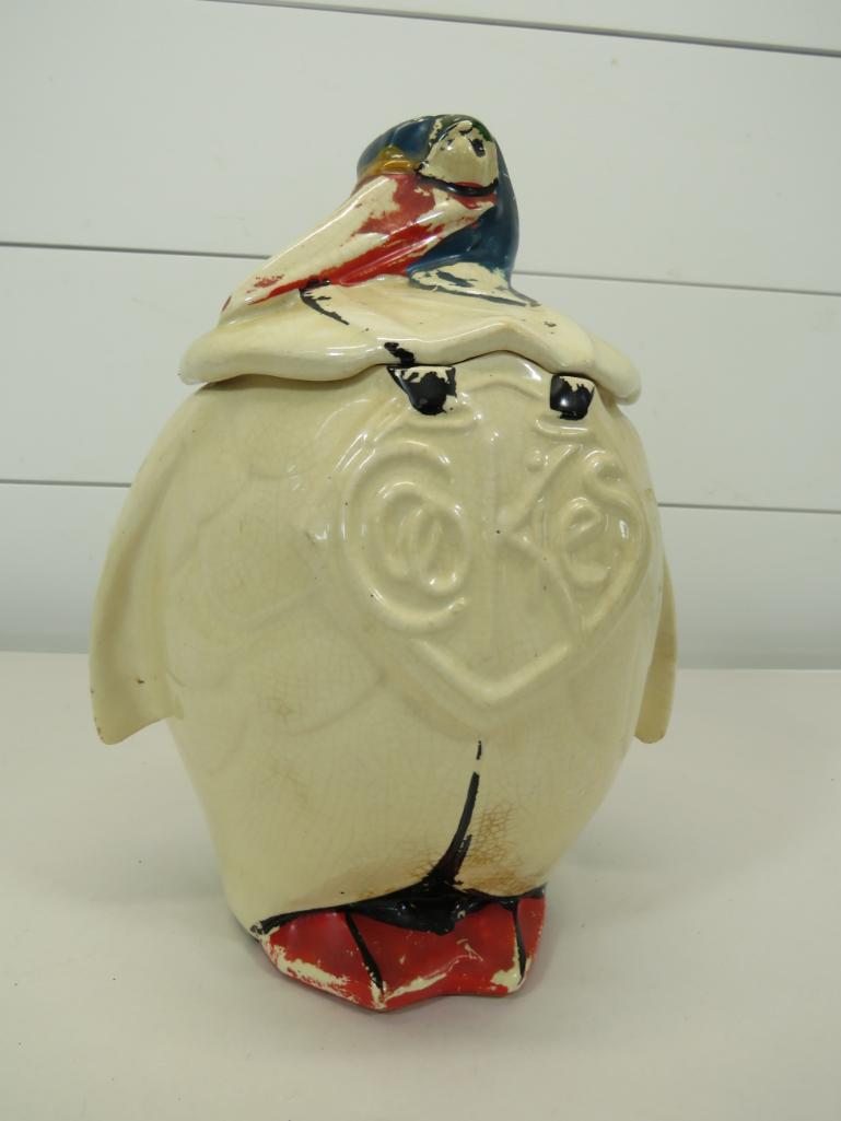 McCoy Pottery Pelican Cookie Jar (1 of 15)