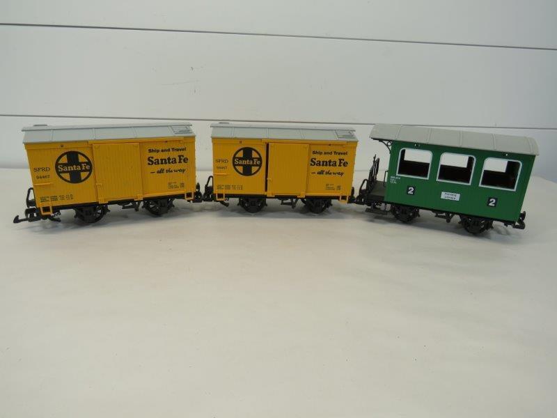 LGB G Scale Santa Fee Freight Cars & Caboose (3): By Lehmann, made in 1993. These are fully intact. All cars are - 5 1/2" H x 10" L