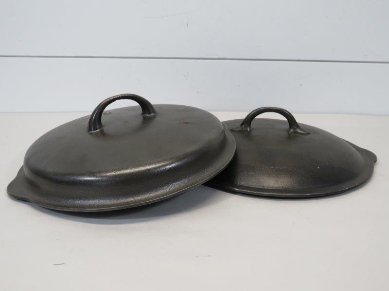 No. 8 & 9B Cast Iron Lids (2) (1 of 10)