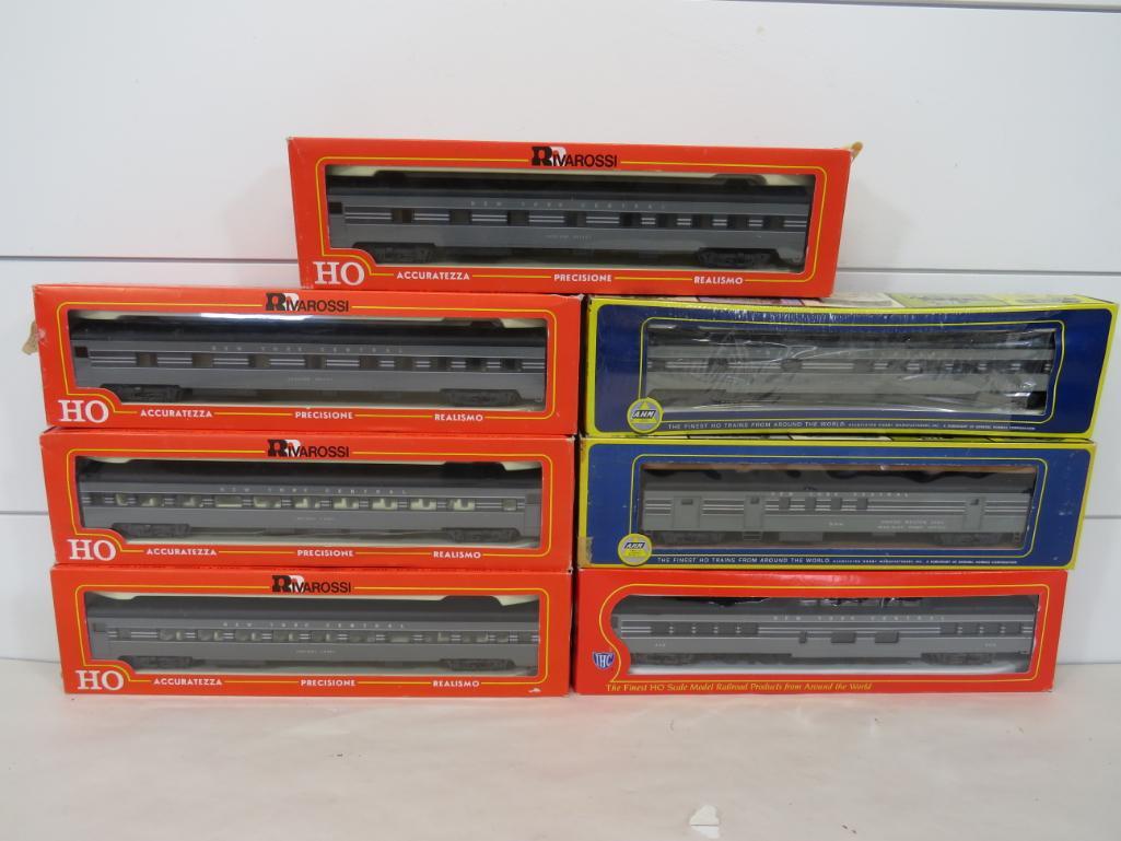 Rivarossi AHM HO Scale Model Train Passenger Cars (7) (1 of 9)